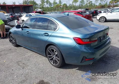 2021 BMW 330I z USA, uszkodzony, nr VIN 3MW5R1J01M8B73258